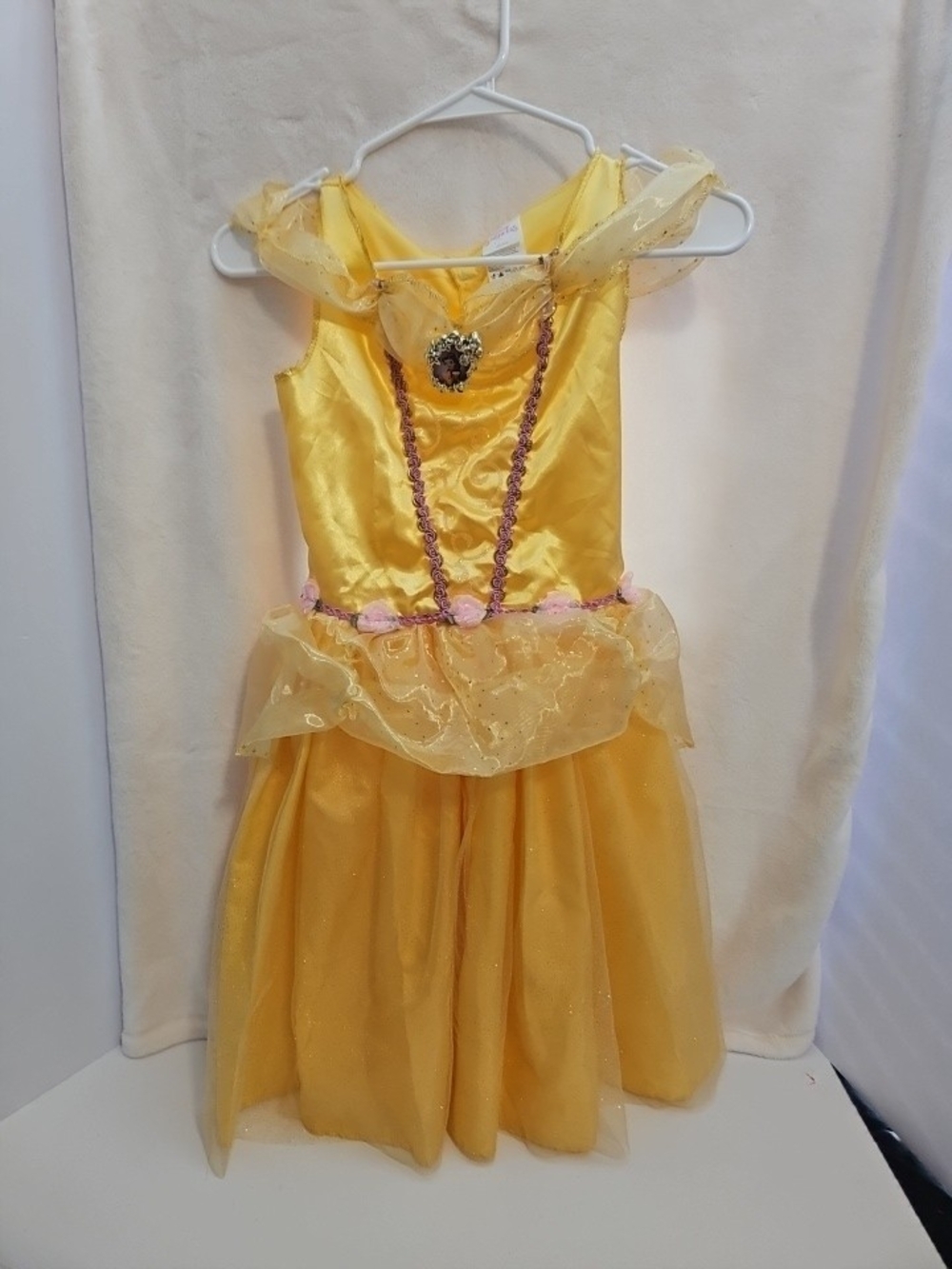 Disney Princess Belle Costume Dress Yellow Glitter Tulle Mesh Beauty  M (7-8)